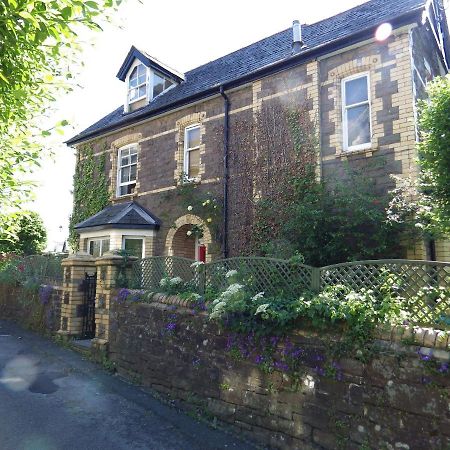 Ryvington Apartments Abergavenny Extérieur photo